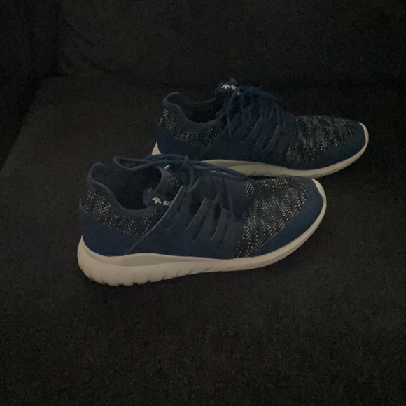 Adidas Boys grade school size 4.5 blue sneakers - Picture 3 of 5